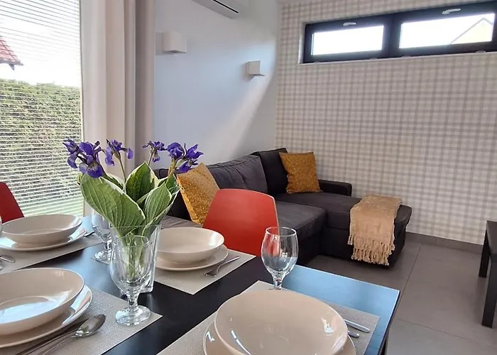 Nowe Uroczysko بيت للعطل دمبكي