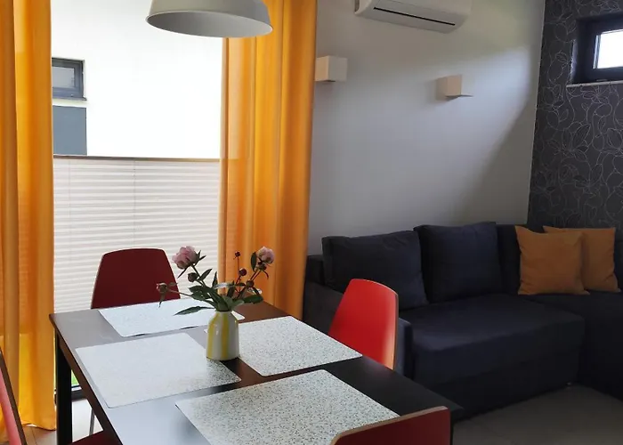 Nowe Uroczysko بيت للعطل دمبكي